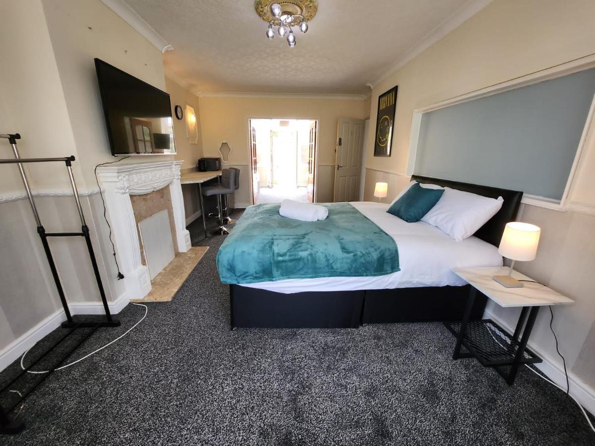 Sheldon Shared House Solihull Exterior foto